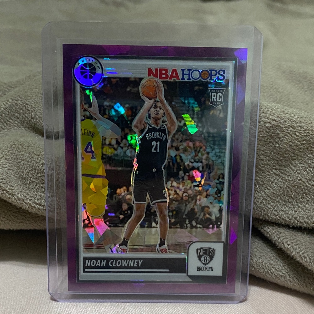 2023 NBA Hoops Premium Basketball Noah Clowney Rc Purple Ice /149!!